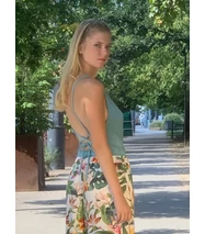Ujjatlan hosszú ruha