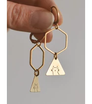 Geometrikus cicás fülbevaló