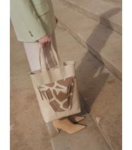 Zsiráfmintás bőr shopper-szett, homok-bézs