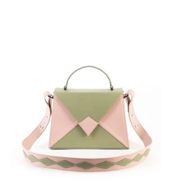 designer_taska_kite_midi_taska_oliva_puder