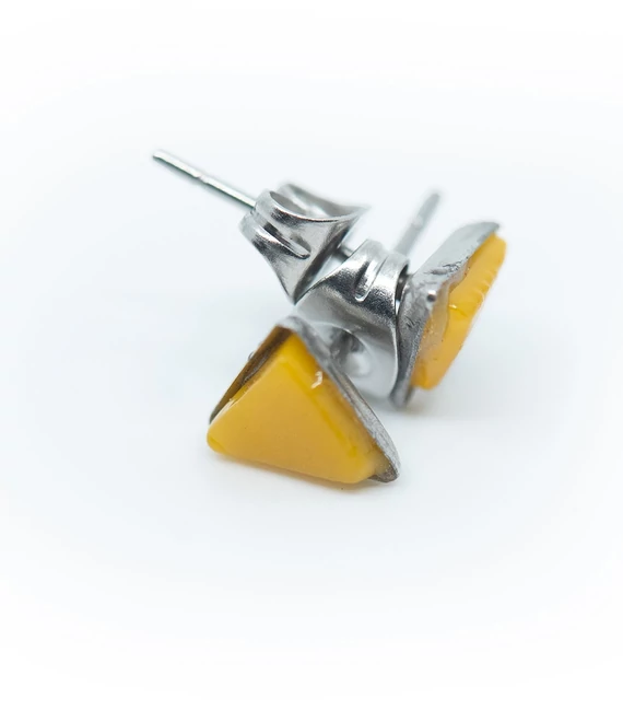 biborlabor_designer_ekszer_fulbevalo_pont_háromszog_102-001